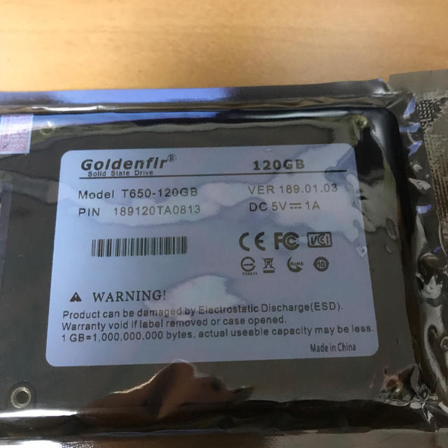 新品未開封　Goldenfir 2.5インチ　SSD 120GB 送料無料！！ スマホ/家電/カメラのPC/タブレット(PCパーツ)の商品写真