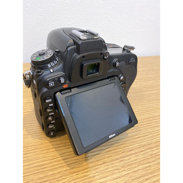 Nikon D750 ボディ (その他付属品)の通販 by Mさん｜ニコンならラクマ - ニコン フルサイズ一眼レフカメラ 特価好評