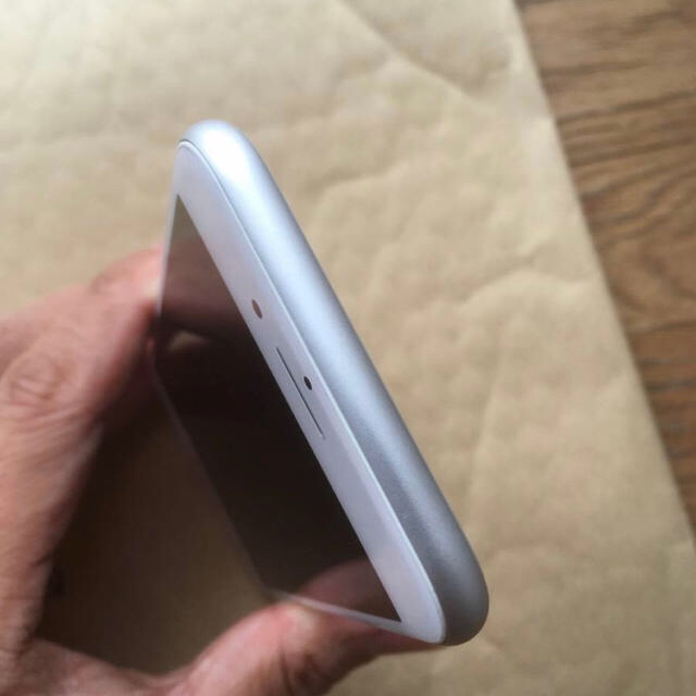 iPhone8 Silver 64GB SIMフリー　美品　本体