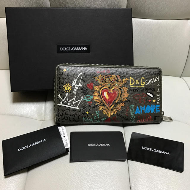 限定数のみ 美品 DOLCE\u0026GABBANA グラフティロゴ 長財布 | ochge.org