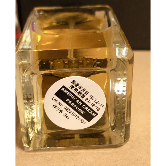 LUSH(ラッシュ)のKoko様専用　LUSH アメリカンクリーム  香水　30ml コスメ/美容の香水(ユニセックス)の商品写真