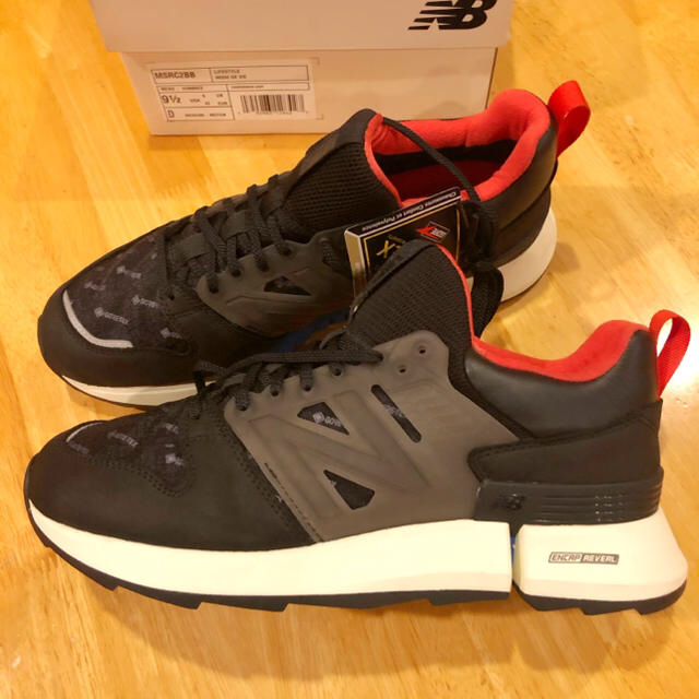 New Balance(ニューバランス)の●新品●27.5cm●NEW BALANCE MSRC2BB メンズの靴/シューズ(スニーカー)の商品写真