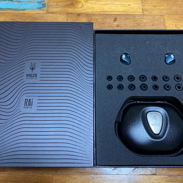 見事な RAI 中古美品 Audio Meze PENTA ヘッドフォン/イヤフォン 見事な RAI 中古美品 Audio Meze PENTA ヘッドフォン/イヤフォン