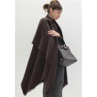 アパルトモンドゥーズィエムクラス(L'Appartement DEUXIEME CLASSE)の L'Appartement ALONPI CASHMERE ストール(マフラー/ショール)