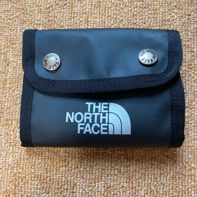 THE NORTH FACE(ザノースフェイス)のノースフェイス　折り財布 メンズのファッション小物(折り財布)の商品写真