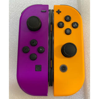 ニンテンドースイッチ(Nintendo Switch)の美品　任天堂Switch ジョイコン　ネオンパープル、オレンジ　R・Lセット(家庭用ゲーム機本体)