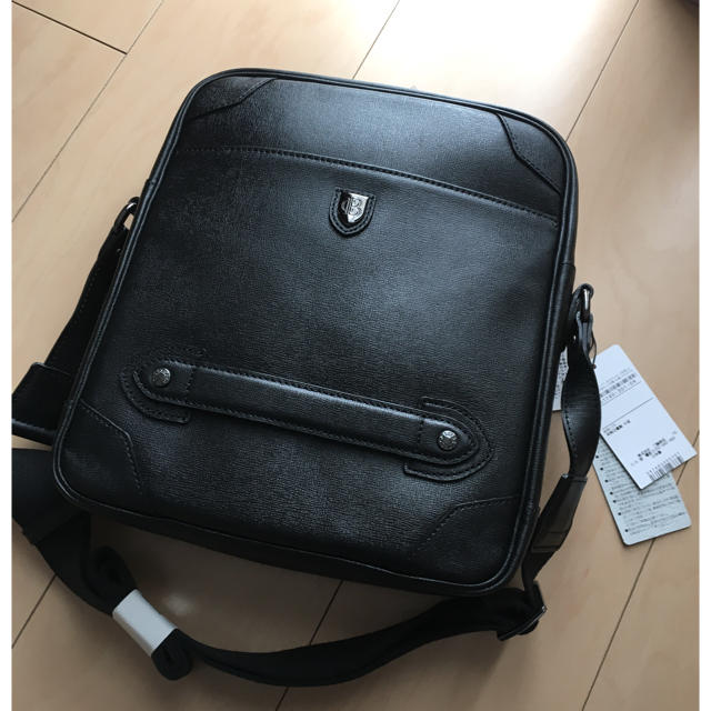 BURBERRY BLACK LABEL(バーバリーブラックレーベル)の新品　ブラックレーベル　ショルダーバッグ メンズのバッグ(ショルダーバッグ)の商品写真