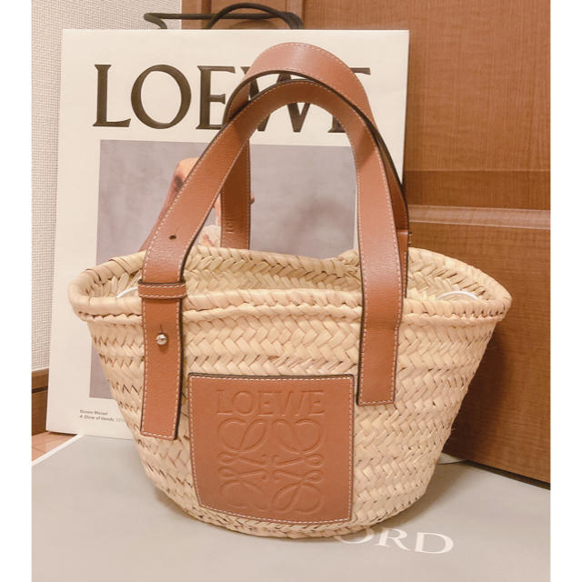 ロエベ　LOEWE かごバッグ　ナチュラル/タン