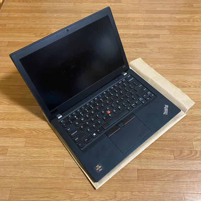 Lenovo(レノボ)のLenovo Thinkpad A285 Ryzen7 USキーボード スマホ/家電/カメラのPC/タブレット(ノートPC)の商品写真