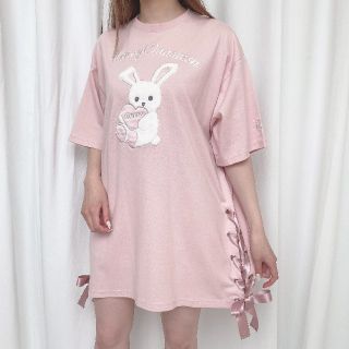 ハニーシナモン(Honey Cinnamon)のハニーアップリケTシャツ うさぎ(Tシャツ(半袖/袖なし))