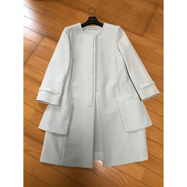 FOXEY(フォクシー)のFOXEY（コート） カントリーマアム様専用 レディースのジャケット/アウター(ピーコート)の商品写真