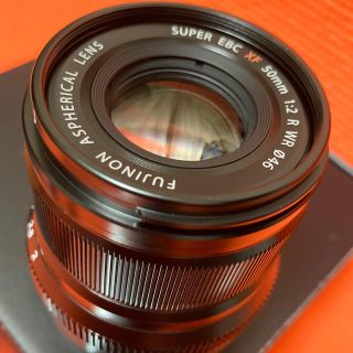 フジフイルム(富士フイルム)の美品 XF50mm F2 R WR おまけ付 EXUS 46mm フィルター(レンズ(単焦点))