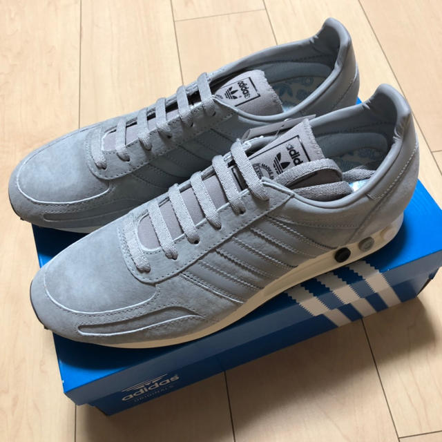 adidas - 新品アディダス LAトレーナー スタンスミスの通販 by ☆必ず ...