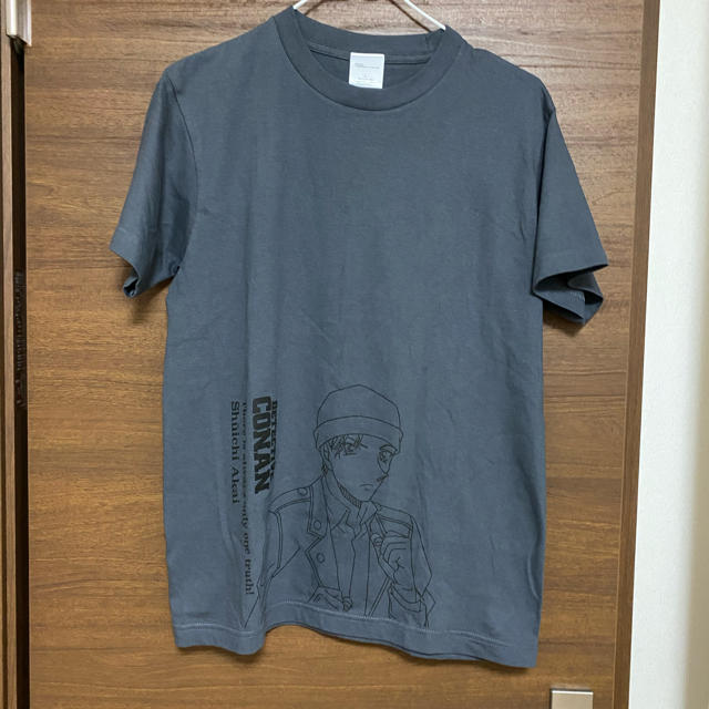 小学館(ショウガクカン)の名探偵コナン　赤井秀一　Tシャツ エンタメ/ホビーのおもちゃ/ぬいぐるみ(キャラクターグッズ)の商品写真