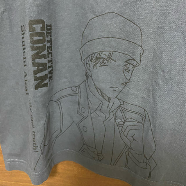 小学館(ショウガクカン)の名探偵コナン　赤井秀一　Tシャツ エンタメ/ホビーのおもちゃ/ぬいぐるみ(キャラクターグッズ)の商品写真