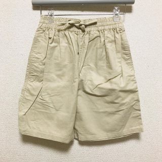 ベージュ　チノパン　シンプル　アウトドア　ハーフパンツ　ショートパンツ(チノパン)