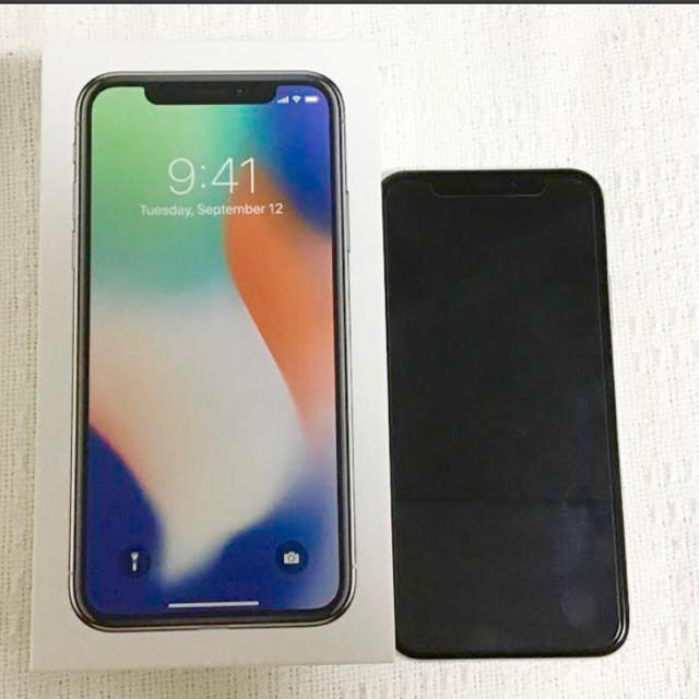 iPhone X 本体　64G