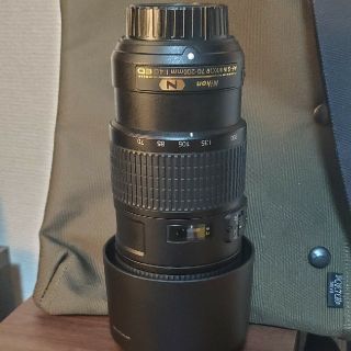 ニコン(Nikon)のAF-S NIKKOR 70-200mm f/4G ED VR　極美品(レンズ(ズーム))