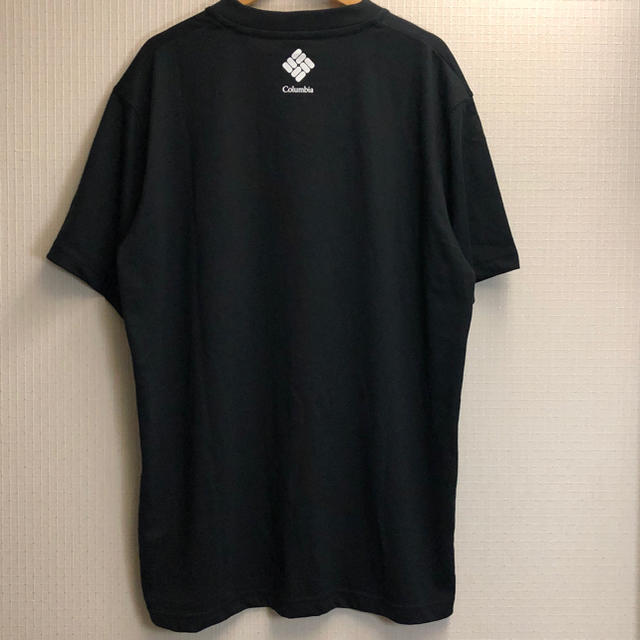 Columbia(コロンビア)のColumbia Tシャツ黒Tビッグシルエットメンズ メンズのトップス(Tシャツ/カットソー(半袖/袖なし))の商品写真