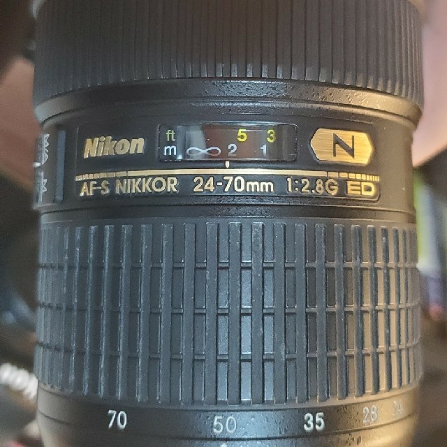 AF-S NIKKOR 24-70mm f/2.8G ED