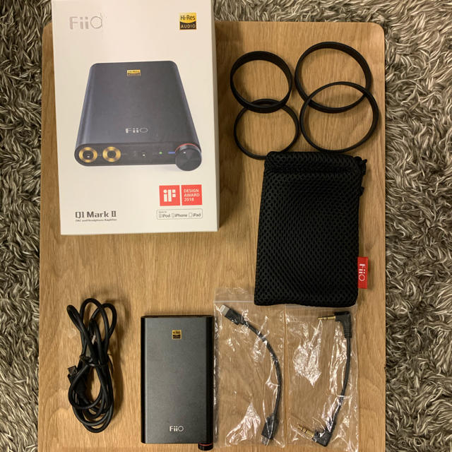 【美品】Fiio Q1 mark2 ヘッドホンアンプのサムネイル