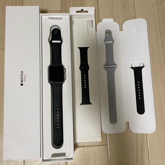 Apple Watch(アップルウォッチ)のApple Watch series3 42mm メンズの時計(腕時計(デジタル))の商品写真