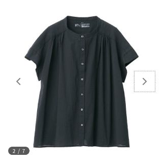 ムジルシリョウヒン(MUJI (無印良品))のフレンチスリーブブラウスM-L(シャツ/ブラウス(半袖/袖なし))