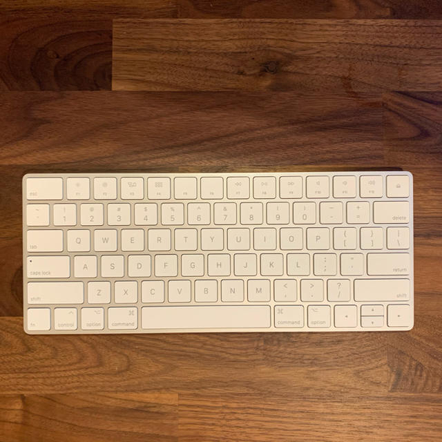 スマホ/家電/カメラMagic keyboard