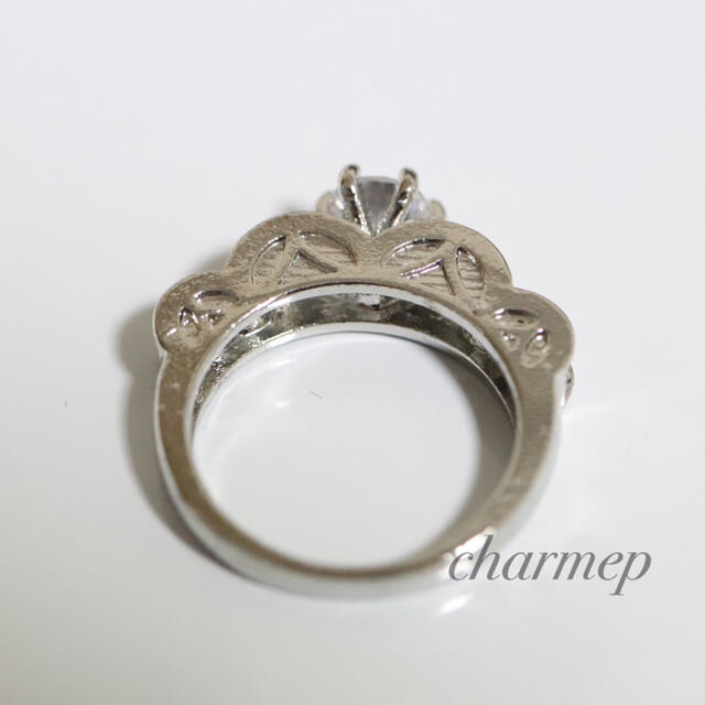 【AR086】アンティーク調キラキラシルバーリング指輪 レディースのアクセサリー(リング(指輪))の商品写真