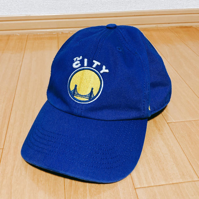NEW ERA(ニューエラー)のたけ様専用 warriors キャップ【used】 メンズの帽子(キャップ)の商品写真