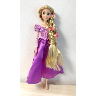 ディズニー(Disney)のラプンツェル　人形　40㎝(人形)