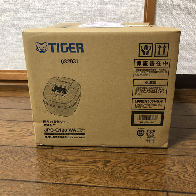 TIGER(タイガー)のタイガー　炊飯器　JPC-G100(WA) スマホ/家電/カメラの調理家電(炊飯器)の商品写真