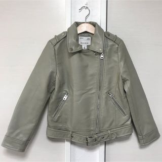 ザラ(ZARA)のZARA GIRLS ザラ▪︎フェイクレザージャケット　128(ジャケット/上着)