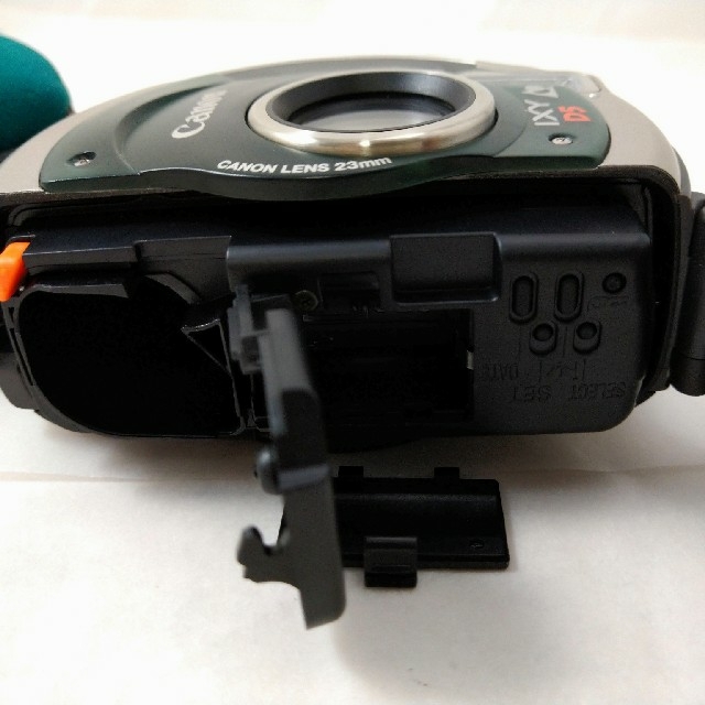 Canon(キヤノン)のキャノンCanon Ixy D5 フィルムカメラ ストラップ ケース付き スマホ/家電/カメラのカメラ(フィルムカメラ)の商品写真