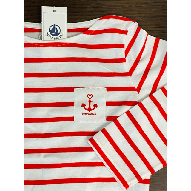 PETIT BATEAU(プチバトー)の【新品】20AW プチバトー ライトコットンマリニエール長袖Ｔシャツ  6ans キッズ/ベビー/マタニティのキッズ服女の子用(90cm~)(Tシャツ/カットソー)の商品写真