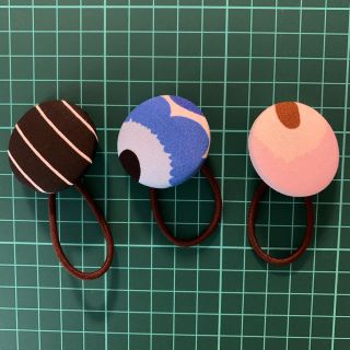 マリメッコ(marimekko)のマリメッコ　ミニウニッコブルー含む　くるみボタンセット(ヘアアクセサリー)