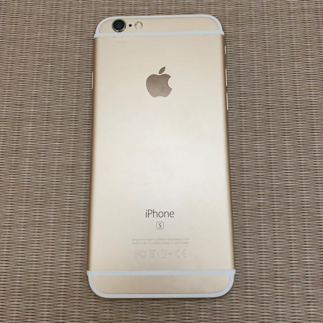 Apple(アップル)の1010様専用　iPhone6s 64GB ゴールド本体 スマホ/家電/カメラのスマートフォン/携帯電話(スマートフォン本体)の商品写真