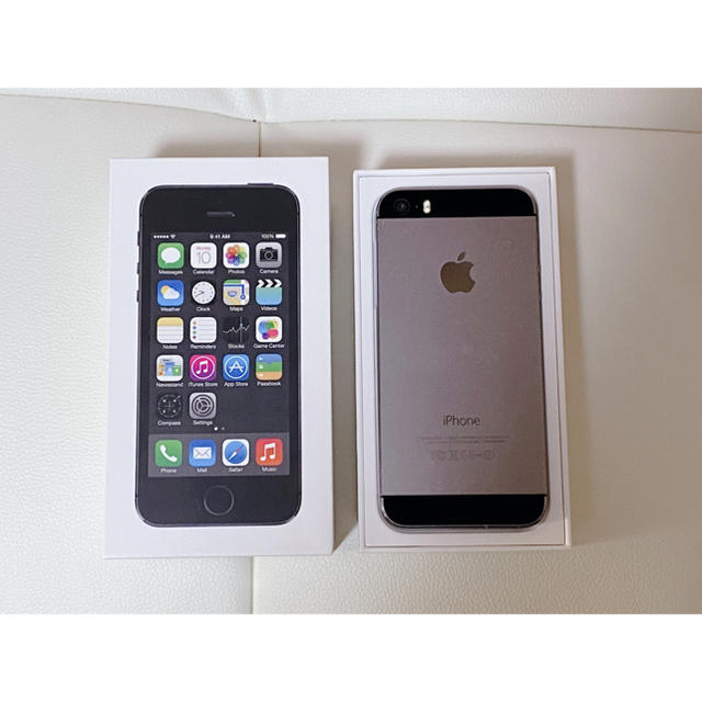 iPhone(アイフォーン)のiPhone 5s Space Gray 64 GB Softbank ⭐︎ スマホ/家電/カメラのスマートフォン/携帯電話(スマートフォン本体)の商品写真