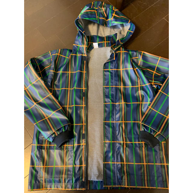 PETIT BATEAU(プチバトー)のプチバトー152 フードジャンパー　キッズ男の子美品 キッズ/ベビー/マタニティのキッズ服男の子用(90cm~)(ジャケット/上着)の商品写真