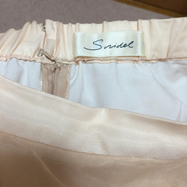 SNIDEL(スナイデル)のオーガンジー スカート レディースのスカート(ひざ丈スカート)の商品写真
