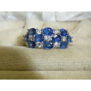 Pt900・サファイア2.50ｃｔ・ダイヤ0.30ｃｔリングです。(リング(指輪))