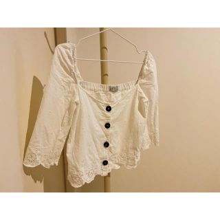 ザラ(ZARA)のZARA トップス　最終値下げ(Tシャツ(長袖/七分))