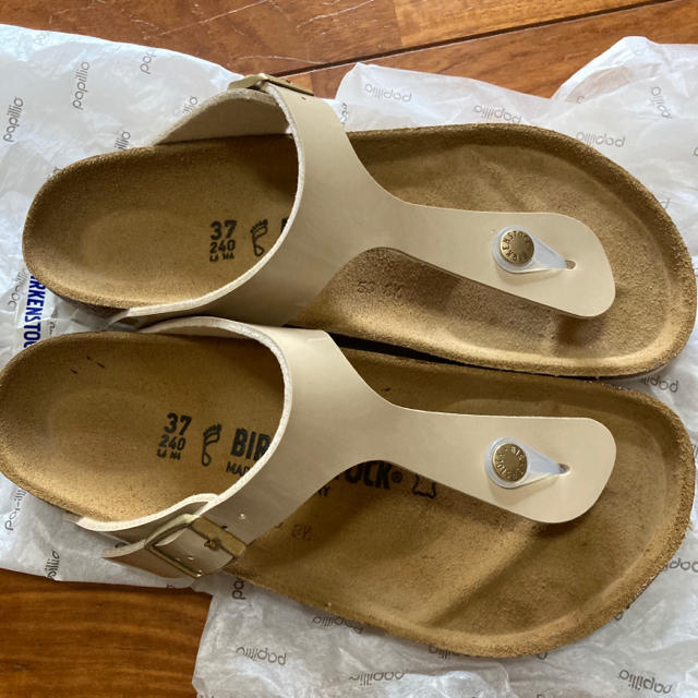 BIRKENSTOCK ギゼ　エナメルベージュ　37