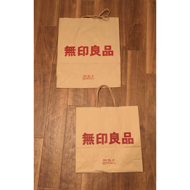 MUJI (無印良品)(ムジルシリョウヒン)の無印良品　ショップ紙袋　他同時購入割引します。 レディースのバッグ(ショップ袋)の商品写真