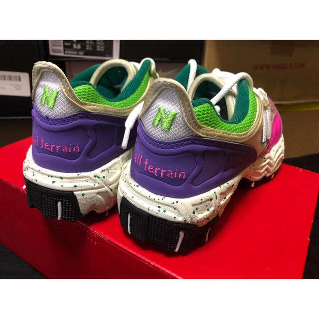 New Balance(ニューバランス)のNew Balance 801 × Paperboy ツナ叩きサンドイッチ レディースの靴/シューズ(スニーカー)の商品写真