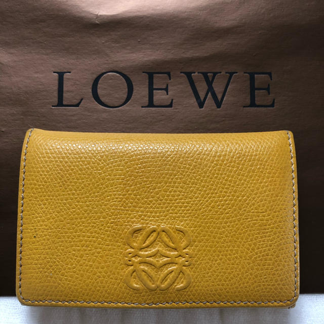 LOEWE(ロエベ)のロエベ♦︎LOEWE♦︎名刺入れ　カードケース　黄色 レディースのファッション小物(名刺入れ/定期入れ)の商品写真