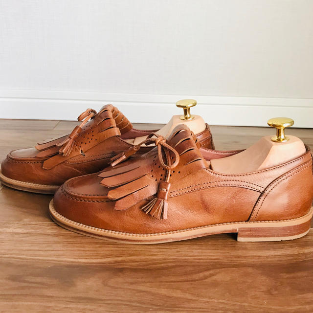 DIEGO BELLINI(ディエゴベリーニ)のタッセルローファー レディースの靴/シューズ(ローファー/革靴)の商品写真