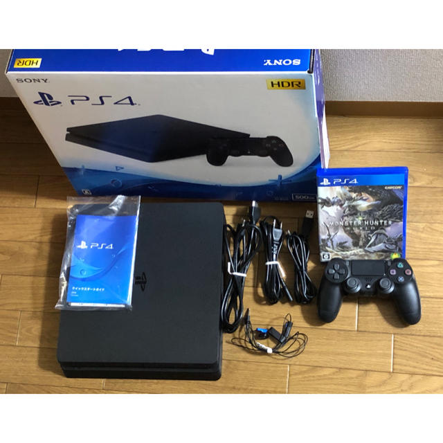 【美品】PlayStation®4 500GB＋モンハンWorld