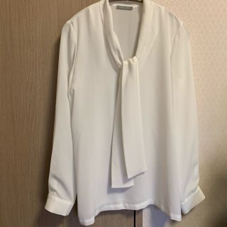 セオリーリュクス(Theory luxe)の10日まで更にお値下げ♡未使用♡セオリーリュクス   ボウタイブラウス　ホワイト(シャツ/ブラウス(長袖/七分))