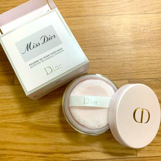 ディオール(Dior)のMiss Dior ブルーミング ボディパウダー16g（限定品）(ボディパウダー)